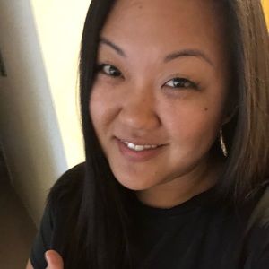 Meet your Posher, Crystal